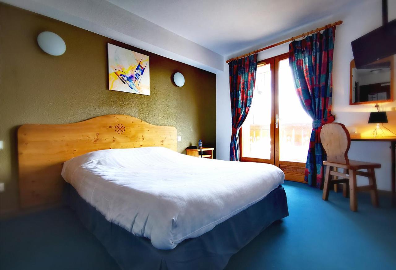 Hotel Les Bruyeres Alpe d'Huez Екстериор снимка